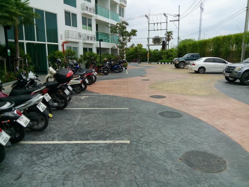 Amazon Pattaya Jomtien Apartments Esterno foto