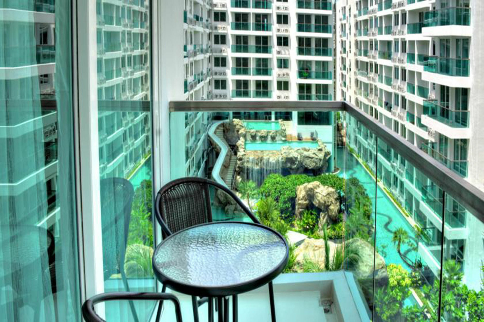 Amazon Pattaya Jomtien Apartments Esterno foto